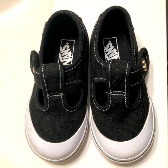 Vans Other - 🖤Girl Toddler Vans 🖤 very stylish and cute 🥰    Size 7